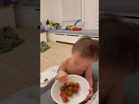 babybbbb tries his first lychee! #babybbbb #firstfoods #lychee #lycheeseason #litchi #firsts #fruits