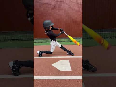 D-bat batting cage routine #baseball #baseballlove #baseballbatting #basebroz #giannimolfese