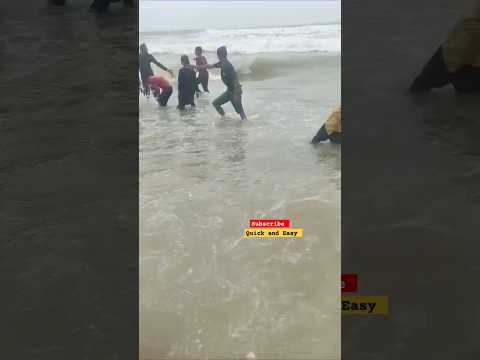 Pakistan #karachi #pakistan rain #rain #beach #karachi #pakistani #sindh #sindhisong #sindhi #boy