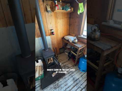 WOULD YOU STAY HERE? | Offgrid cabin on Polar Bear island | #svalbard