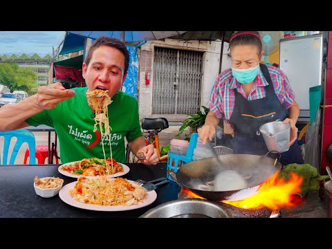 Thai Street Food - THAI DRUNKEN NOODLES + 5 Must-Eat Fried Noodles in Bangkok!! 🇹🇭