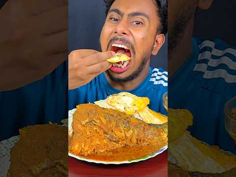 Eating Eggs Omled #mukbang #aamr #shortvideo #reelsvideo #eating #food #food #viralvideo #viralshort