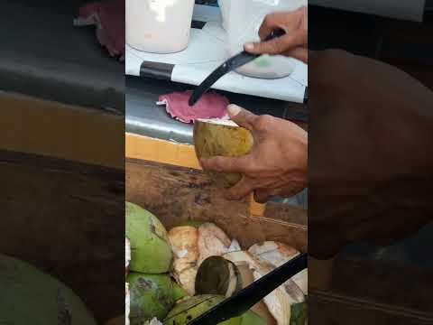 Kinayod Ang sariwang buko pH street food #satisfying #buko #streetfood #youtubeshorts @GatchieJr33