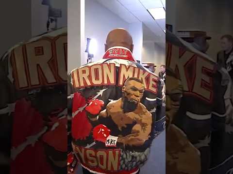 Mike Tyson pulled up in style with the Iron Mike jacket 🔥 (via @Netflix) #PaulTyson