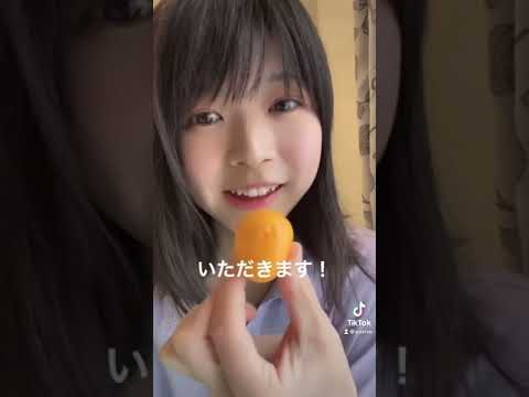 やれやれ開けるのも一苦労だぜ【難聴うさぎ】【TikTok】