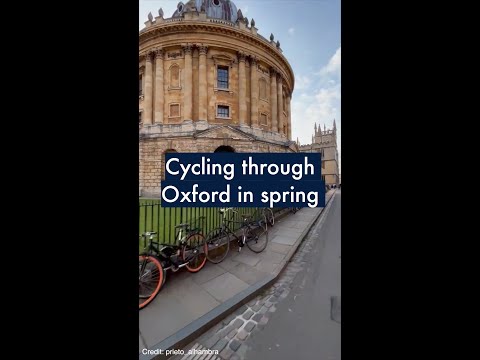 From the Radcliffe Camera to the Bridge of Sighs: Cycling through Oxford in Spring