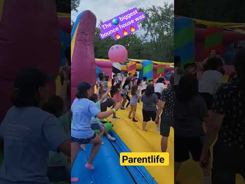 world's biggest bounce house #guinnessworldrecords #bigbounceamerica