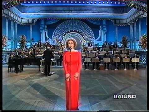 Ornella Vanoni - Bello Amore -  Mille Lire Al Mese in onda su Raiuno 1996