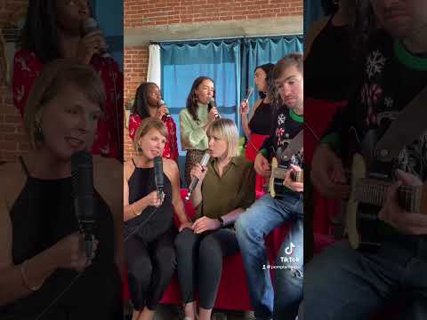 A little mother/daughter Christmas duet