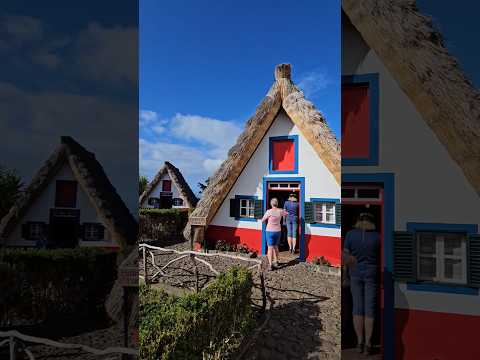 Madeiran 'Palheiros' (Thatched Houses) in Santana 🏡