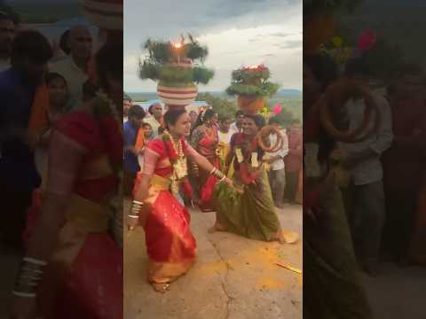 Yellamma Bonalu Cheruvugattu #shorts #ytshorts #yellamma #bonamdance #shortsfeed #trending #viral