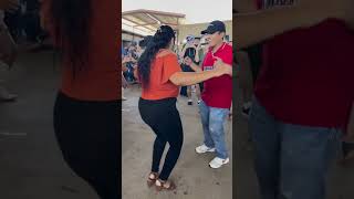 Celene y chuyito bonita pareja  en TX #youtubeshortsvideo  #baile  #956valley  #dancemusic #lapulga