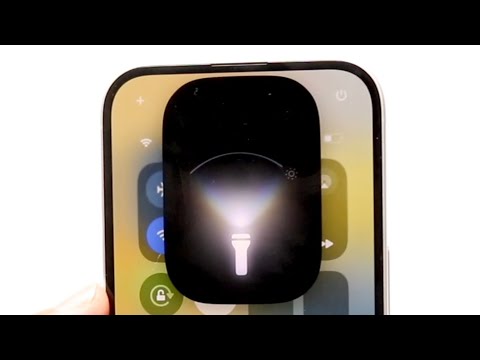 How To FIX Flashlight Not Working On iOS 18!