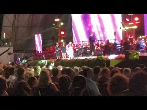 Anastacia - Stupid Little Things (Joseph Calleja Malta Concert 2015)