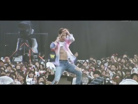 BTS ( 방탄소년단 ) - Medley (Love Yourself &Speak Yourself in Wembly) - Live Performance HD 4K