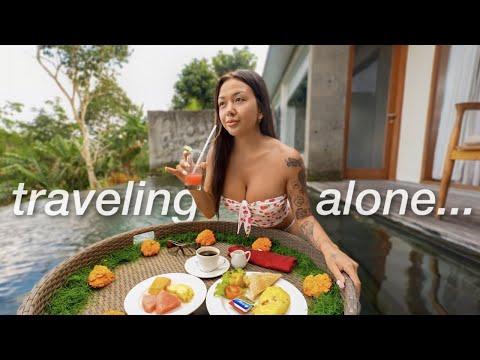 I Traveled Bali Alone for 2 Weeks...(dolphin watching, waterfalls, staying in village, snorkeling)