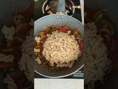 #shorts Pink Sauce Pasta #shortsvideo #easyrecipe