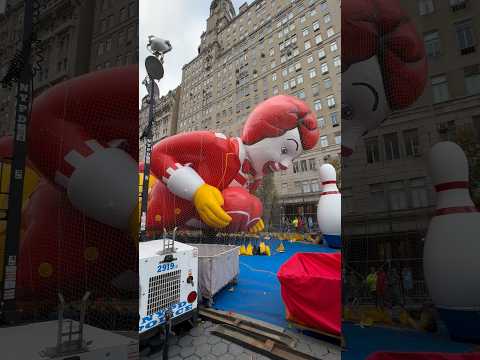 Macy’s Thanksgiving Day Parade Balloon Inflation 2023! #macysthanksgivingdayparade #4kwalk