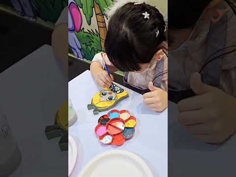 Painting on Wooden Princesses - Kids Activity - I'm not trash - Gwen & Glynne's World