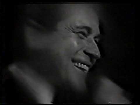 Perry Como Live - Turn Around (with listening "Nancy Grows Up" by Tony Schwartz)