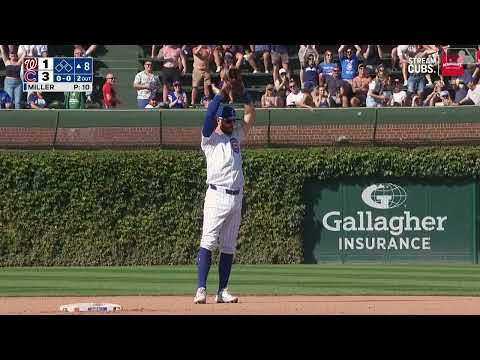 Michael Busch's Incredible Catch Over the Tarp