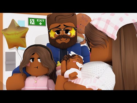 🧸Meeting Our NEW BABY! *FIRST HOME SERIES* Roblox Family Roleplay #bloxburg