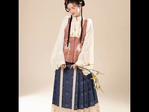 Ming Dynasty | Ru Yi Hanfu Set Spring|Autumn|Winter    Worldwide shipping