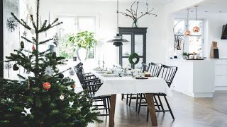 4 Scandinavian Homes + Christmas Decorations