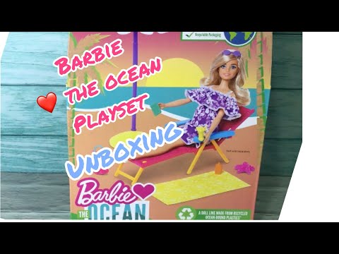 Barbie Loves the Ocean Playset Beach Day