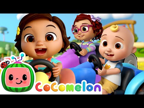 Nina's Chug Chug Tractor Song! 🚜 | BRAND NEW Nina's Familia | CoComelon Nursery Rhymes & Kids Songs