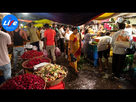 Walking in Flower Market, Dadar at 5 AM - Mumbai India HDR