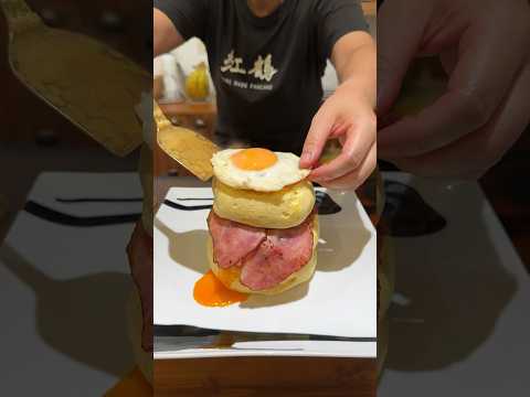 並んででも食べたい都内トップクラスの米粉100%パンケーキ🥞甘いパンケーキ×目玉焼き＆ベーコンの甘塩っぱさが最高！#大好物は高カロリー #japanesefood #japan #pancake