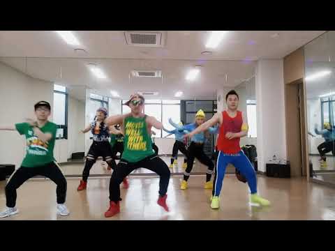 REGGAETON LENTO by CNCO /REGGAETON /ZUMBA/마코치