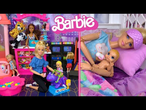 Barbie & Ken Doll Family Arcade and Morning Routine