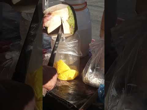 SARIWANG KATAS NG BUKO pH street food #satisfying #bukojuice #streetfood #viralshorts #Gatchie Jr