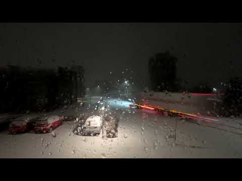 Rare "Thundersnow" caught on timelapse in Denmark