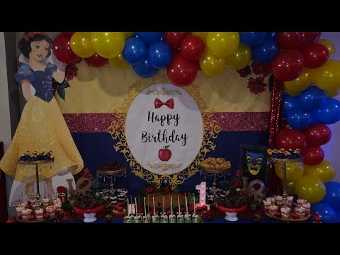 Snow White/First Birthday Theme w/Balloon Garland Add-on