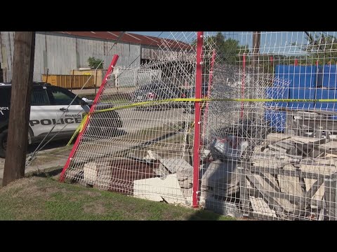 Man found dead in car riddled with bullet holes that  crashed through a fence in northwest Houston