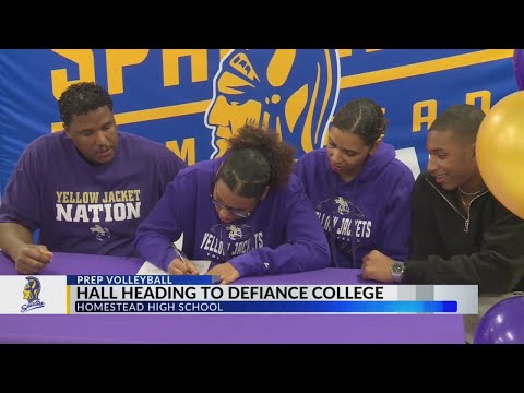 Homestead's Alyssa Hall signs with Defiance College volleyball