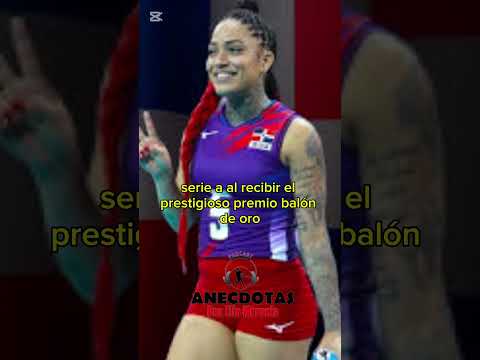 Brenda Castillo,  gana balón de Oro