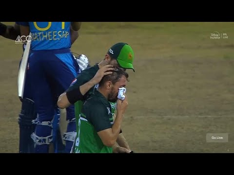 Zaman Khan Crying After Srilanka vs Pakistan Super 4 Match Last Over