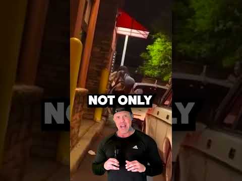 Karen fights Wendy's Cashier #viral #shorts #news #caughtoncamera