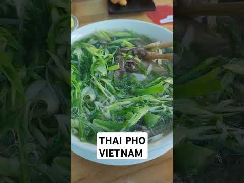 #shortvideo #youtubeshorts #food #vietnam #noodles #soup