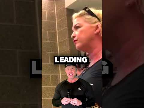 Father uses Women's Bathroom #viral #news #shorts