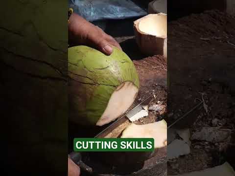 fantastic coconut peeling Asmr pH street food #satisfying #streetfood #youtubeshorts @GatchieJr33