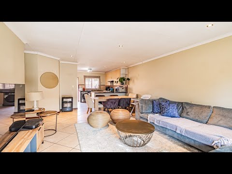 3 bedroom apartment for sale in Equestria | Pam Golding Properties