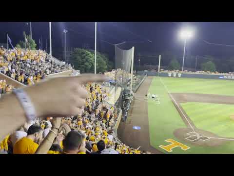 Tennessee Vols Walk-Off Grand Slam v Wright State 21' NCAA Baseball Regionals - View from the Stands