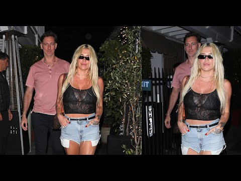 Singer Kesha Grabs Dinner With Michael Gilvary in Santa Monica Before Leaving Together!