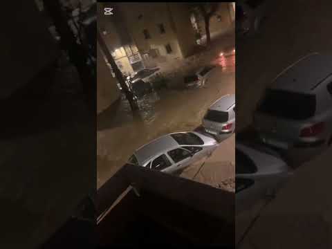 Tormenta ha dejado la comunidad Valenciana bajo el agua #inundación #catástrofes #tormenta #sos