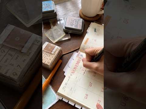 November 2023 Planner Setup | Artisan Paperie Blangko Planner https://youtu.be/Iol3O0XIh2w